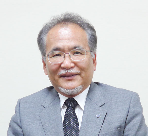 中島研究科長